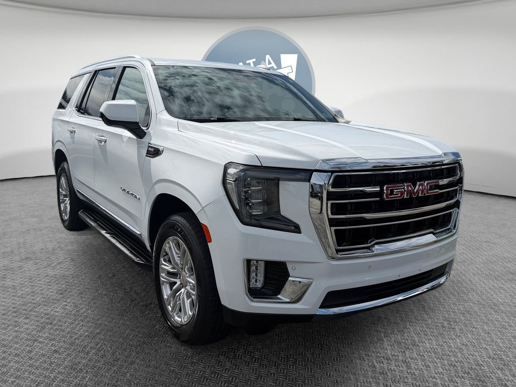 Certified 2024 GMC Yukon SLT AWD/4WD image 1
