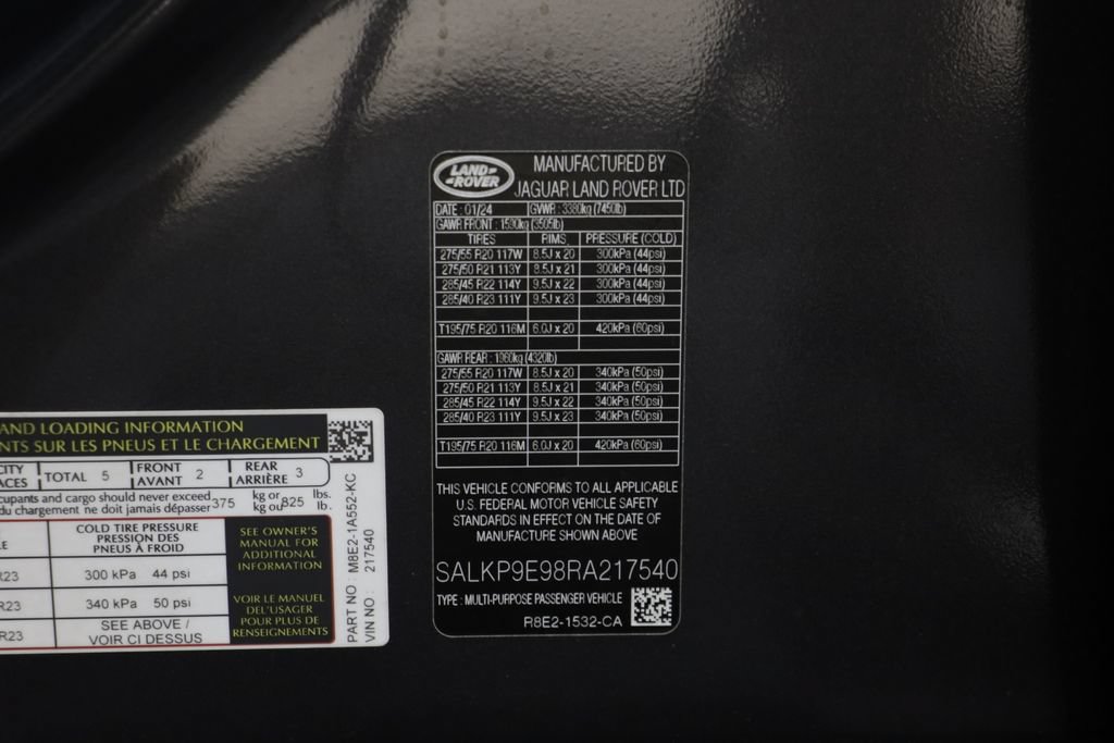 Certified 2024 Land Rover Range Rover SE AWD/4WD image 25