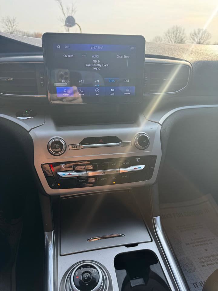 Used 2020 Ford Explorer XLT w/ Equipment Group 202A image 17