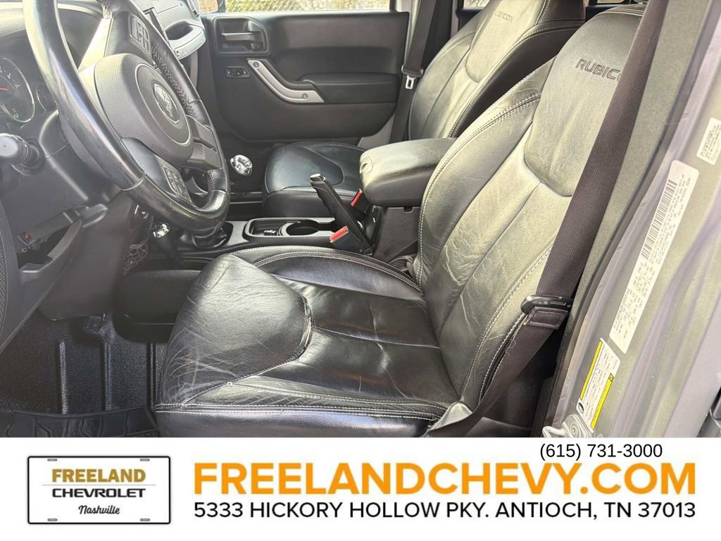 Used 2013 Jeep Wrangler Unlimited Rubicon w/ Connectivity Group image 20