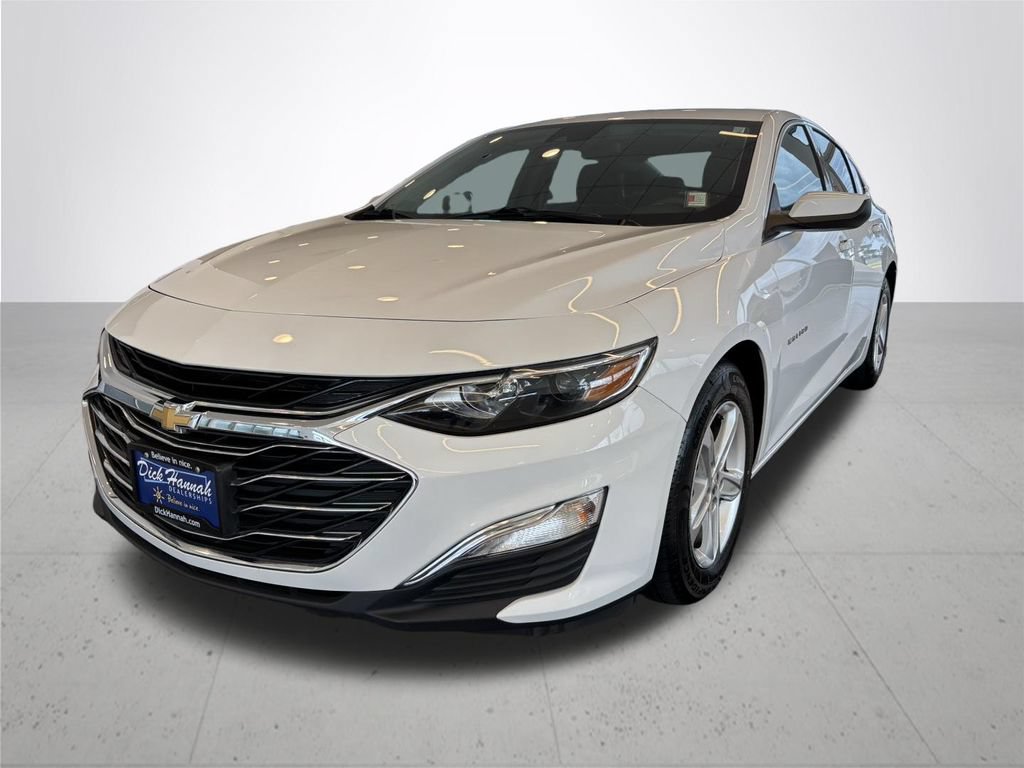 Used 2020 Chevrolet Malibu LS w/ Driver Confidence Package II FWD image 2