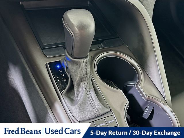 Used 2024 Toyota Camry SE image 18