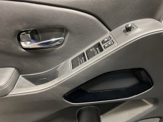 Certified 2022 Nissan Frontier PRO-4X w/ Pro-4X Premium Package image 10