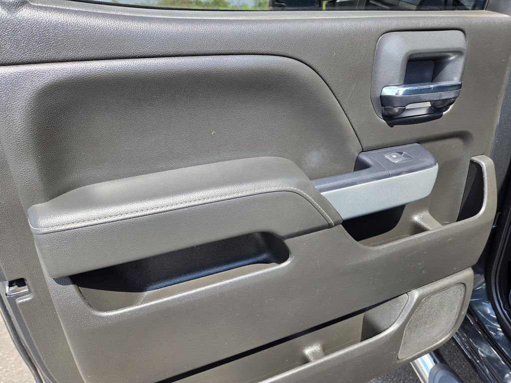 Used 2019 Chevrolet Silverado 2500 LT w/ Texas Edition AWD/4WD image 38