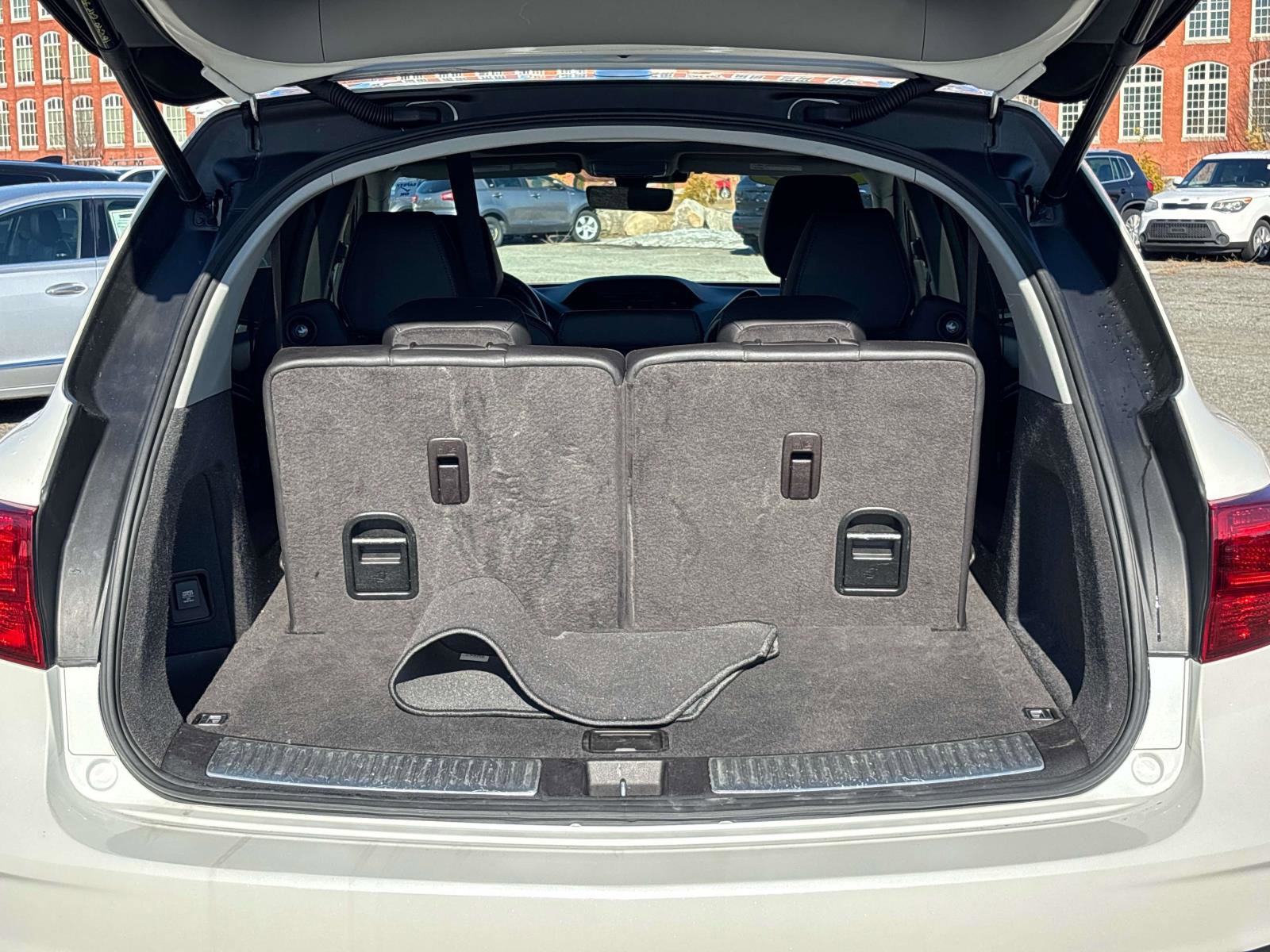 Used 2019 Acura MDX SH-AWD image 13