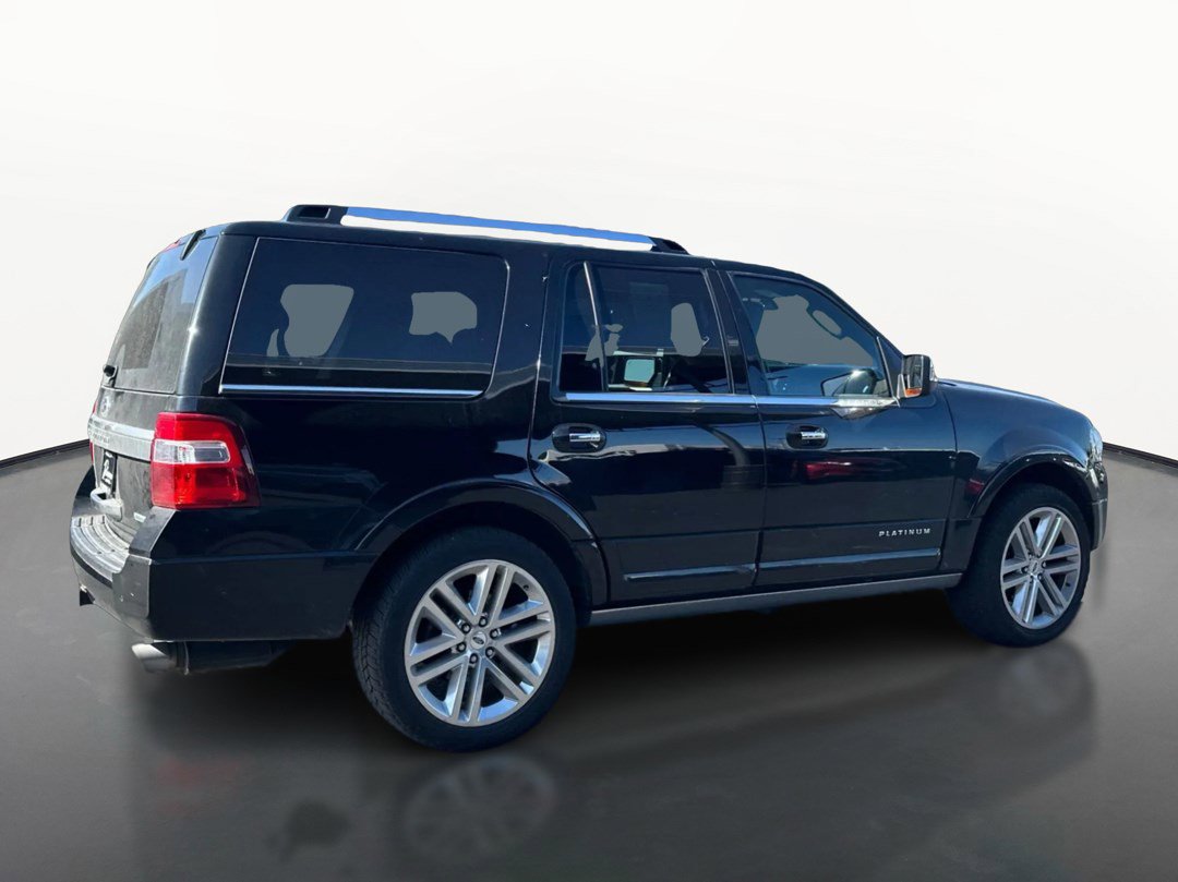 Used 2017 Ford Expedition Platinum AWD/4WD image 3
