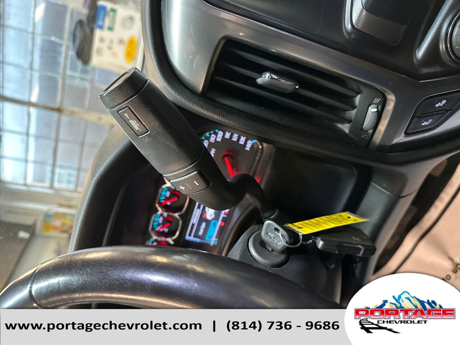 Used 2018 Chevrolet Silverado 1500 LT w/ All Star Edition image 26