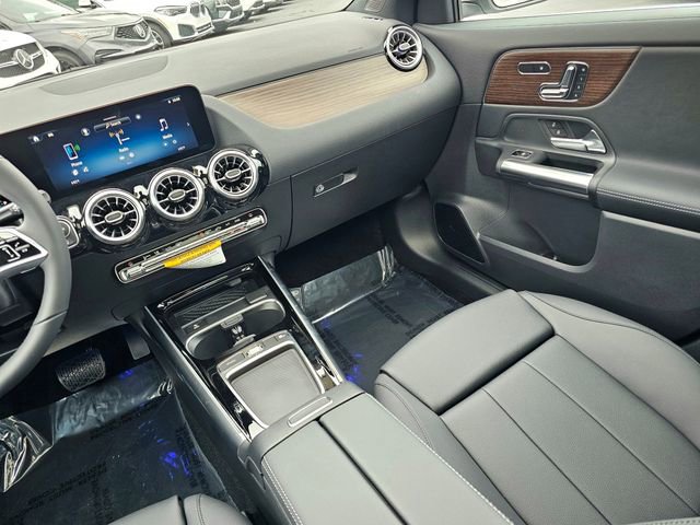 New 2026 Mercedes-Benz GLA 250 4MATIC image 32