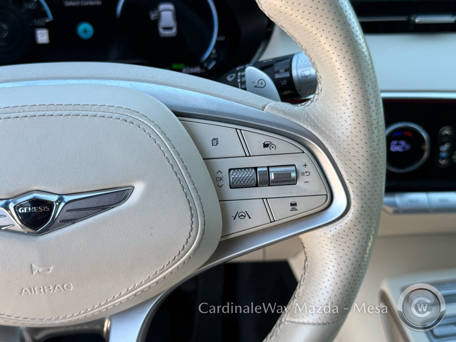 Used 2025 Genesis Electrified GV70 w/ Prestige Package AWD/4WD image 17