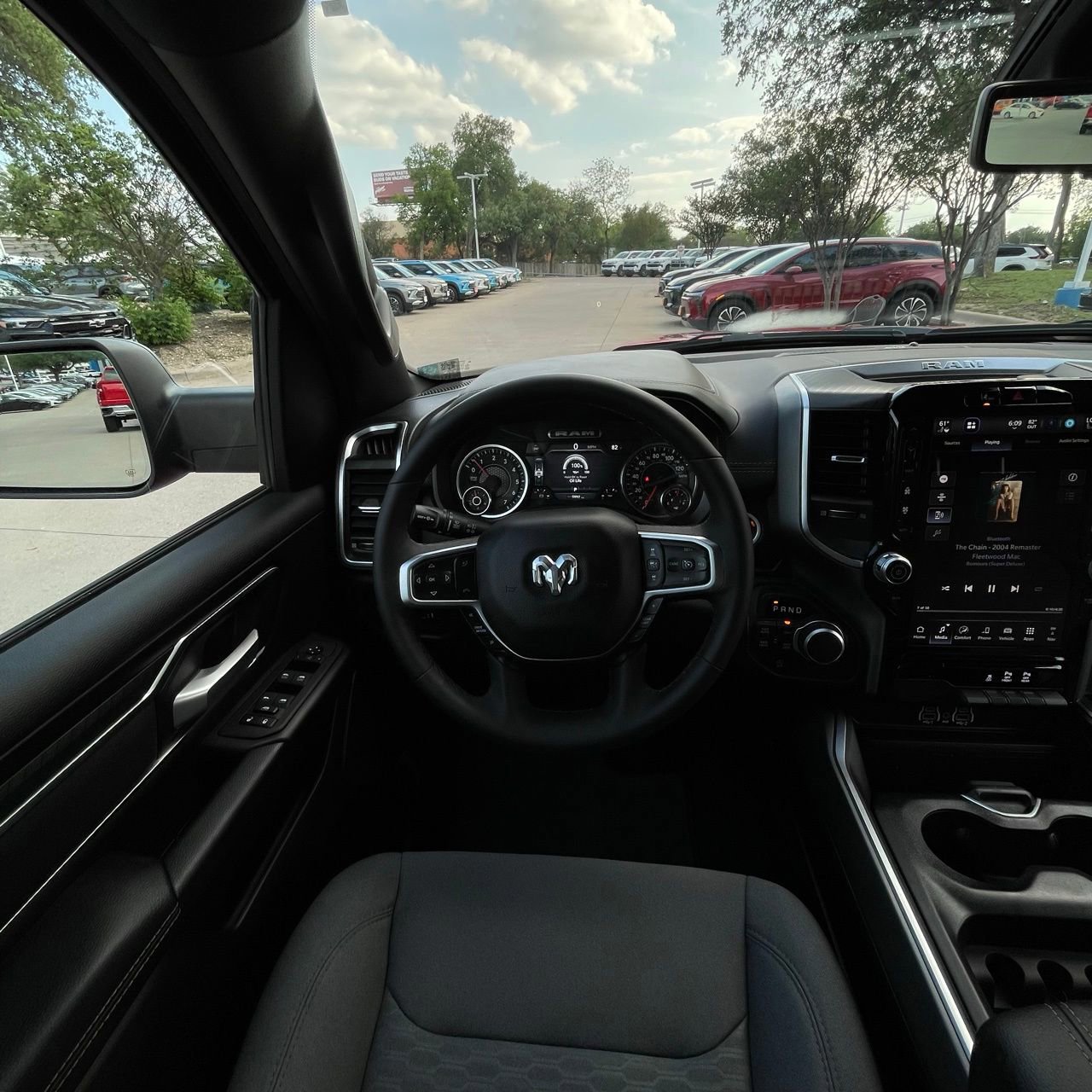 Used 2025 RAM 1500 Lone Star image 12