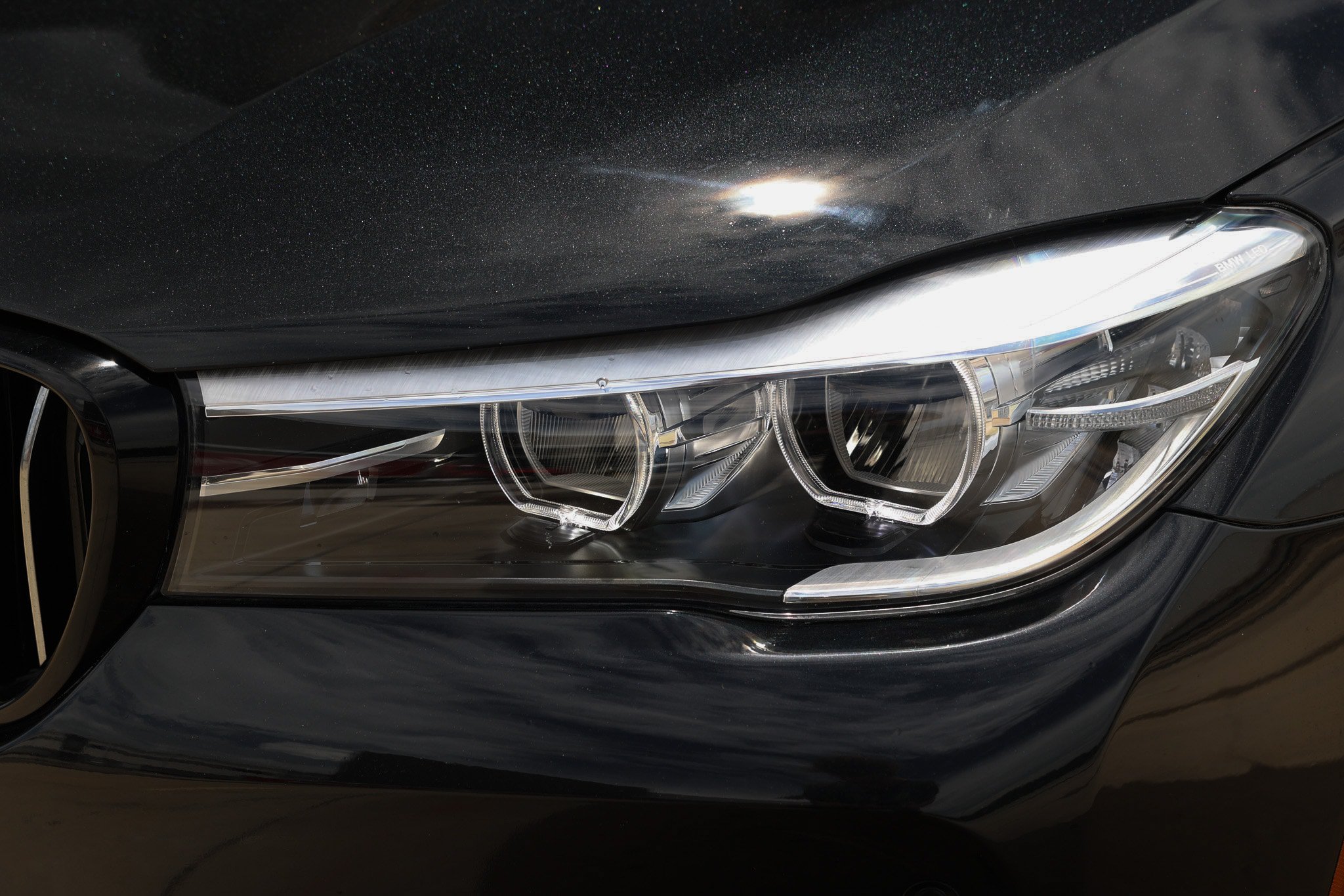 Used 2019 BMW 740i w/ M Sport Package RWD image 42
