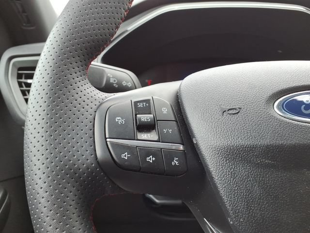 Used 2023 Ford Escape ST-Line w/ Tech Pack #1 AWD/4WD image 14