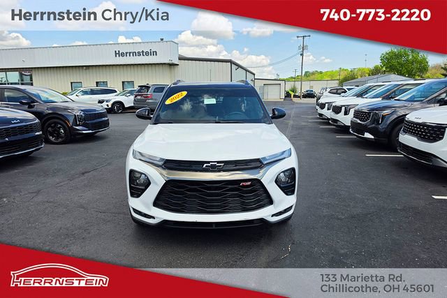 Used 2022 Chevrolet TrailBlazer RS AWD/4WD image 2