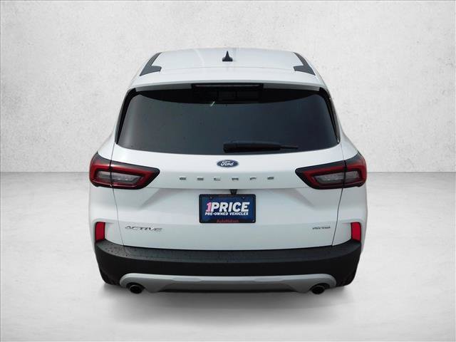 Used 2025 Ford Escape Active AWD/4WD image 11
