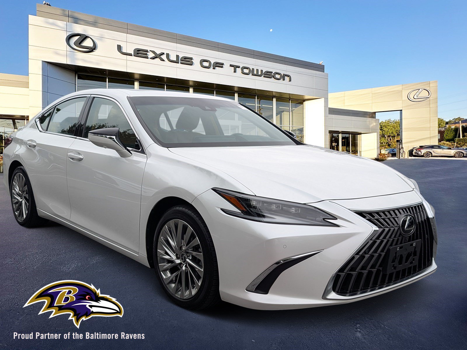 Certified 2023 Lexus ES 300h Ultra Luxury w/ Accessory Package (Z1)