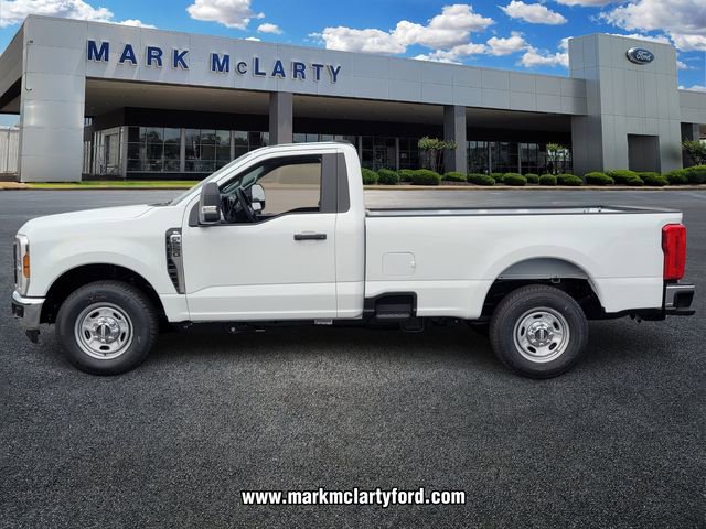New 2026 Ford F250 XL w/ XL Chrome Package image 4