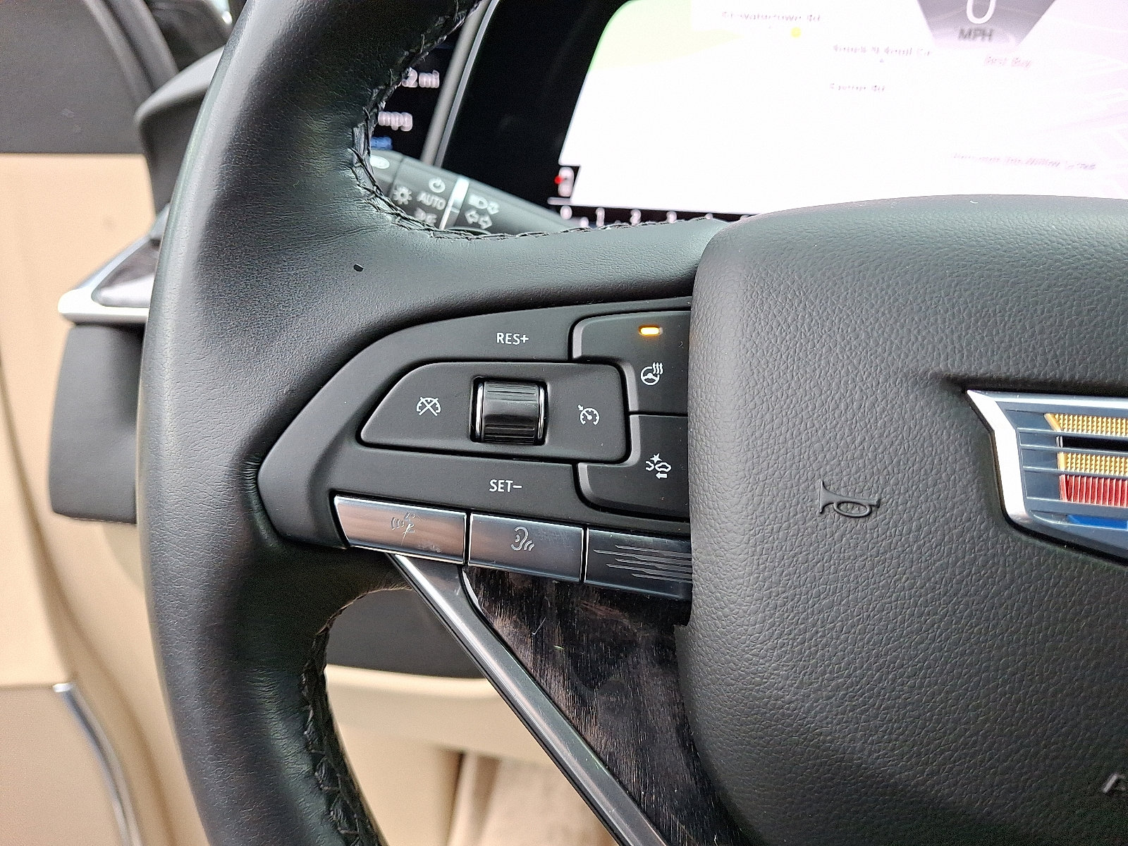 Used 2021 Cadillac Escalade Premium Luxury w/ LPO, Illumination Package image 22