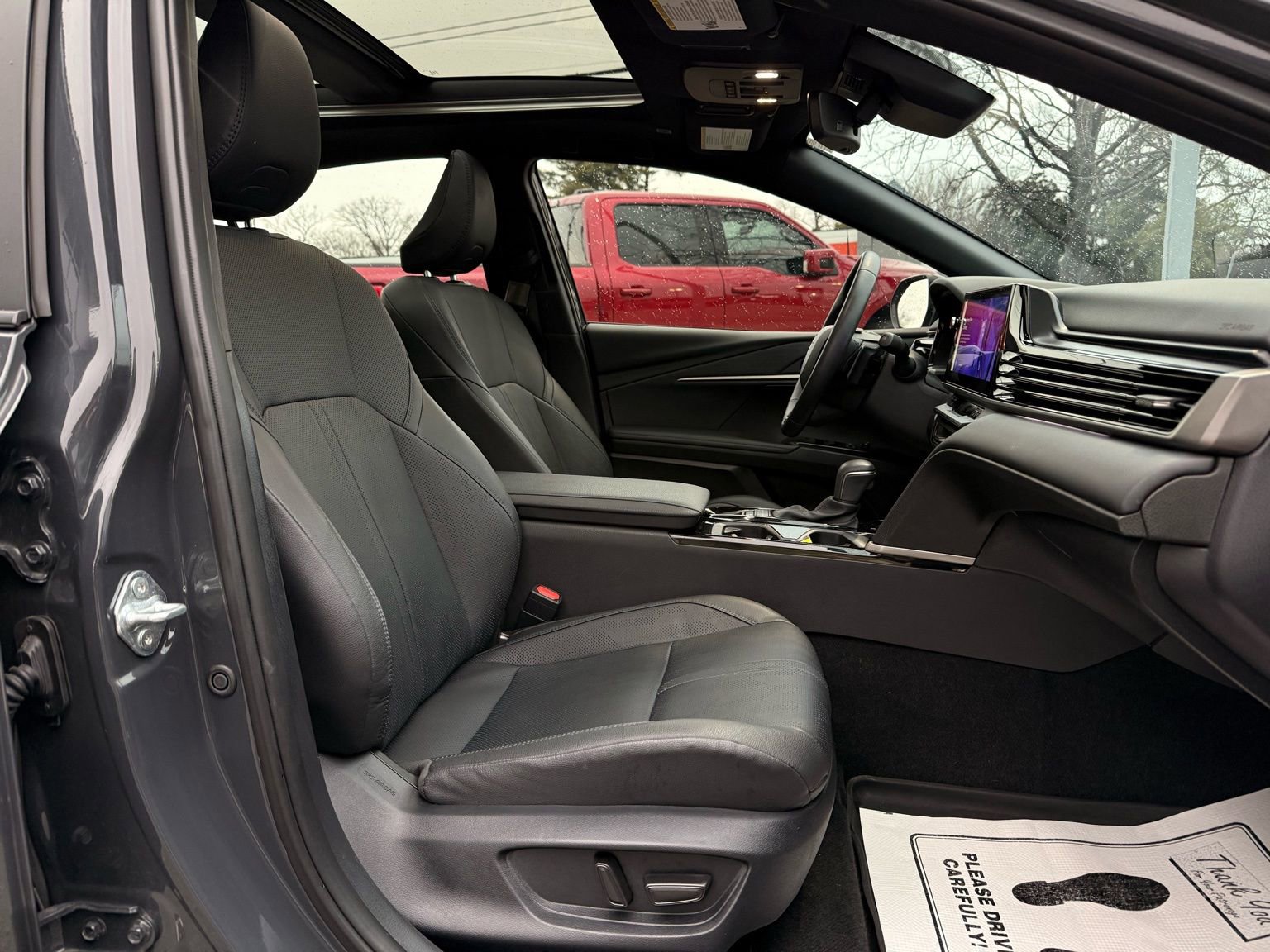 Used 2025 Toyota Camry XSE image 18