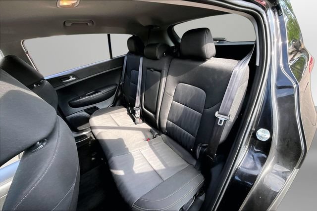Used 2020 Kia Sportage LX FWD image 26