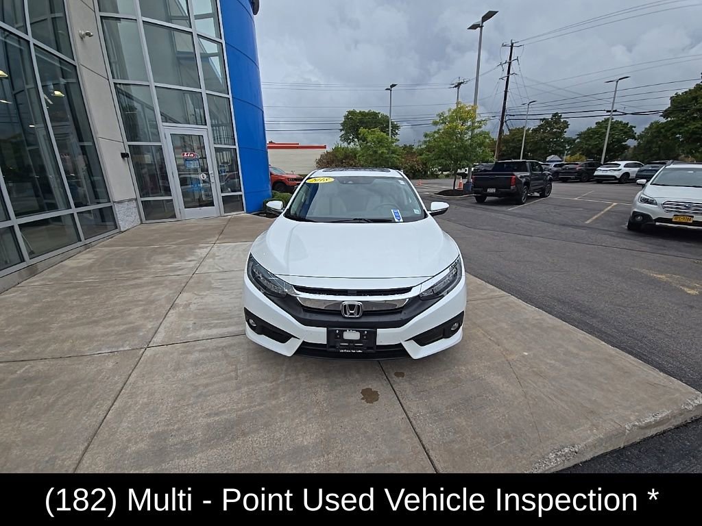 Used 2018 Honda Civic Touring image 8