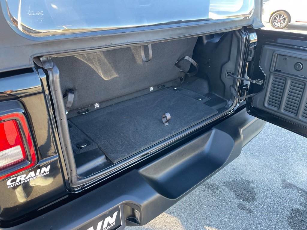 Used 2019 Jeep Wrangler Sport AWD/4WD image 24