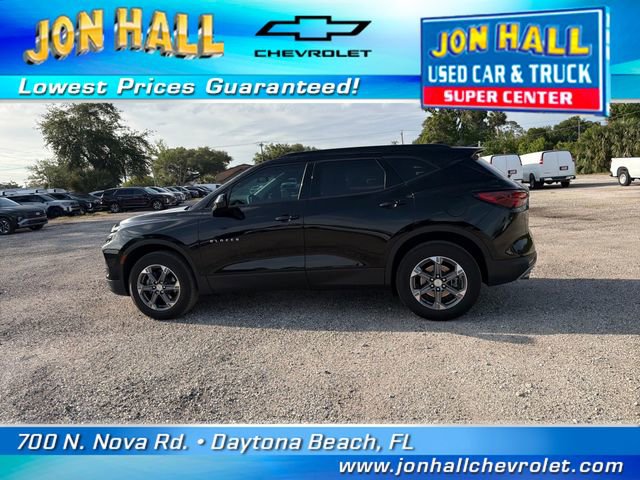 Used 2024 Chevrolet Blazer LT w/ Convenience Package FWD image 5
