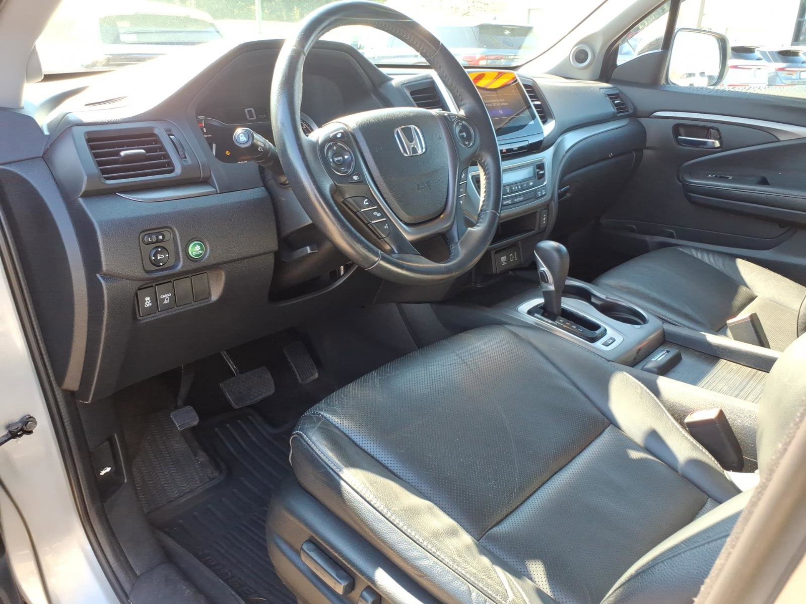 Used 2019 Honda Ridgeline RTL-T image 12
