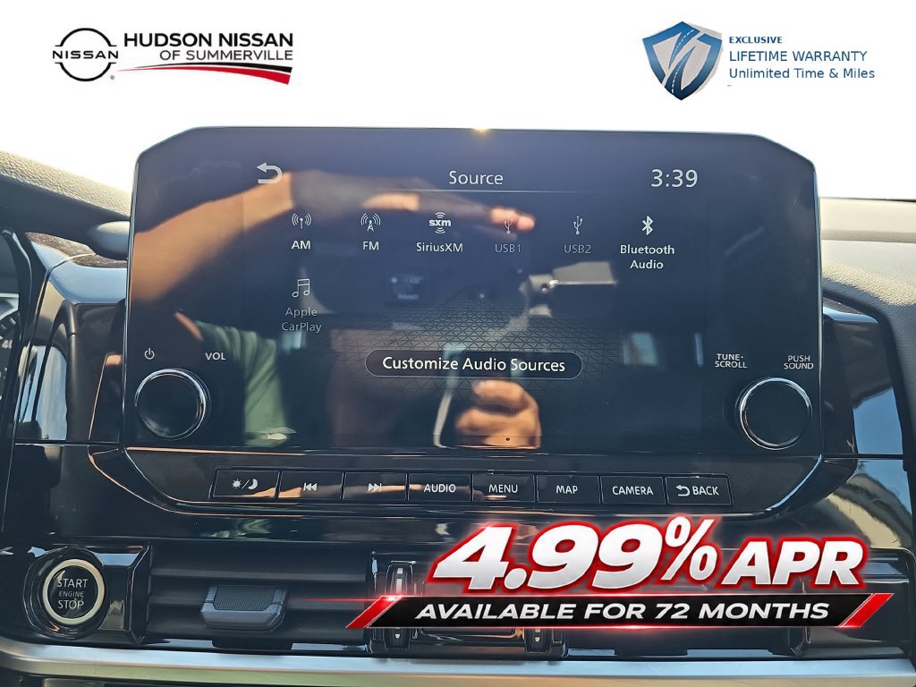 Used 2024 Nissan Pathfinder SL AWD/4WD image 22
