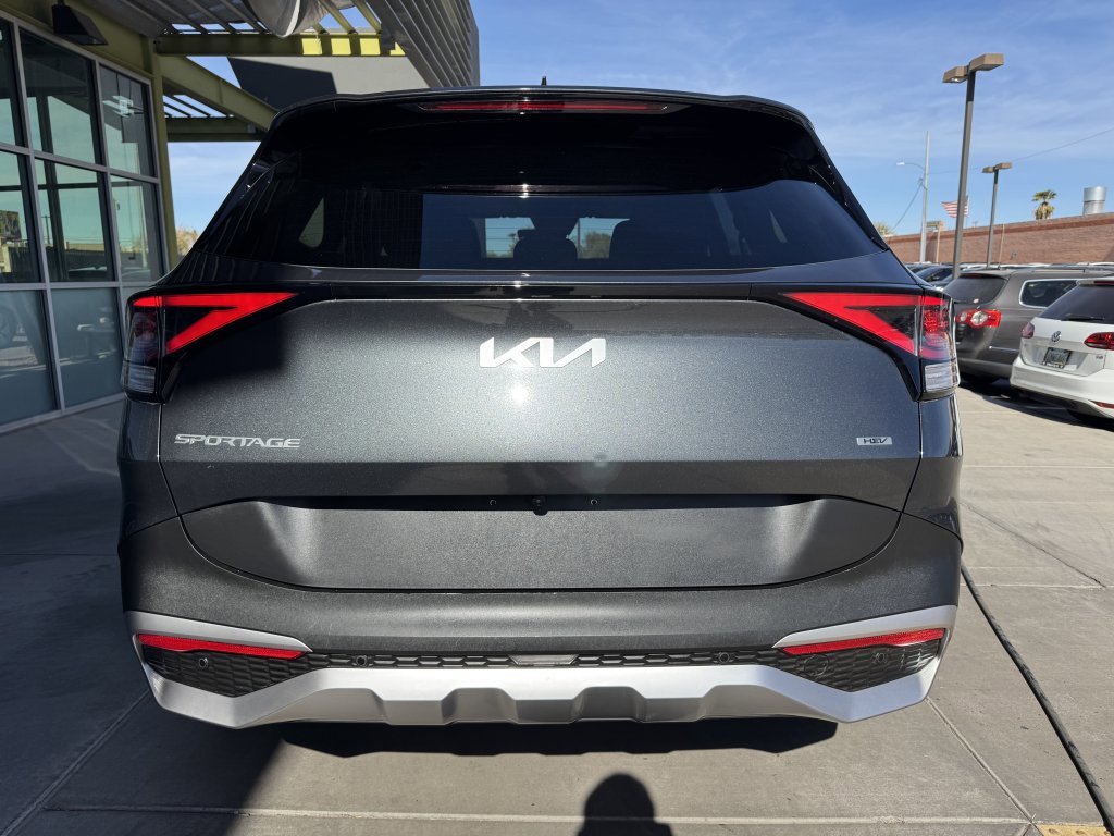 Used 2023 Kia Sportage LX image 13