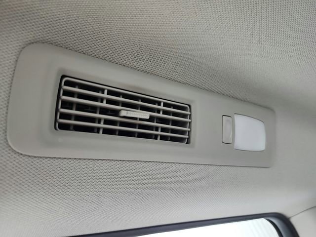 Used 2023 Nissan Pathfinder Platinum w/ Black Appearance Package image 47