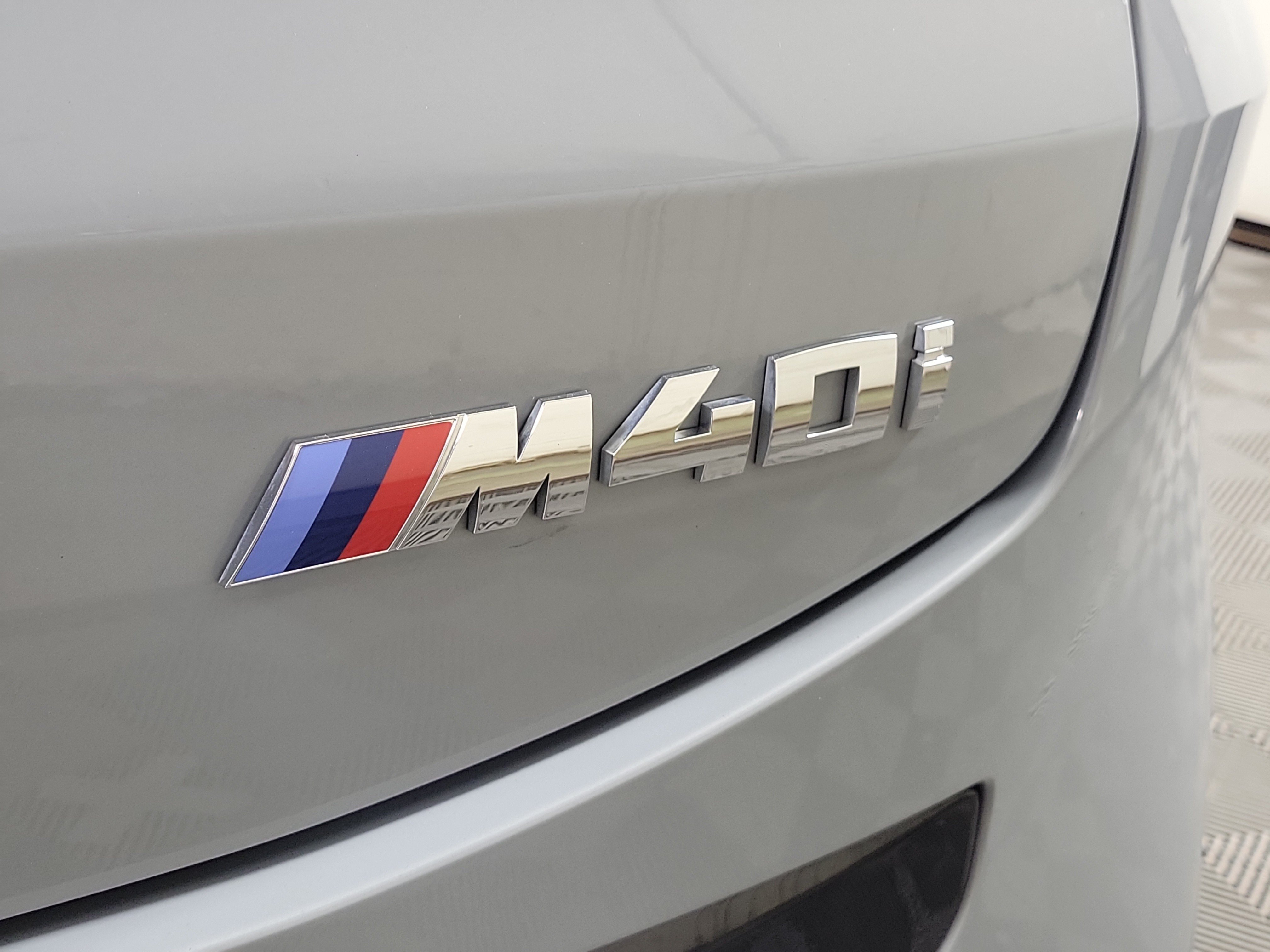 Used 2025 BMW X4 M40i AWD/4WD image 26