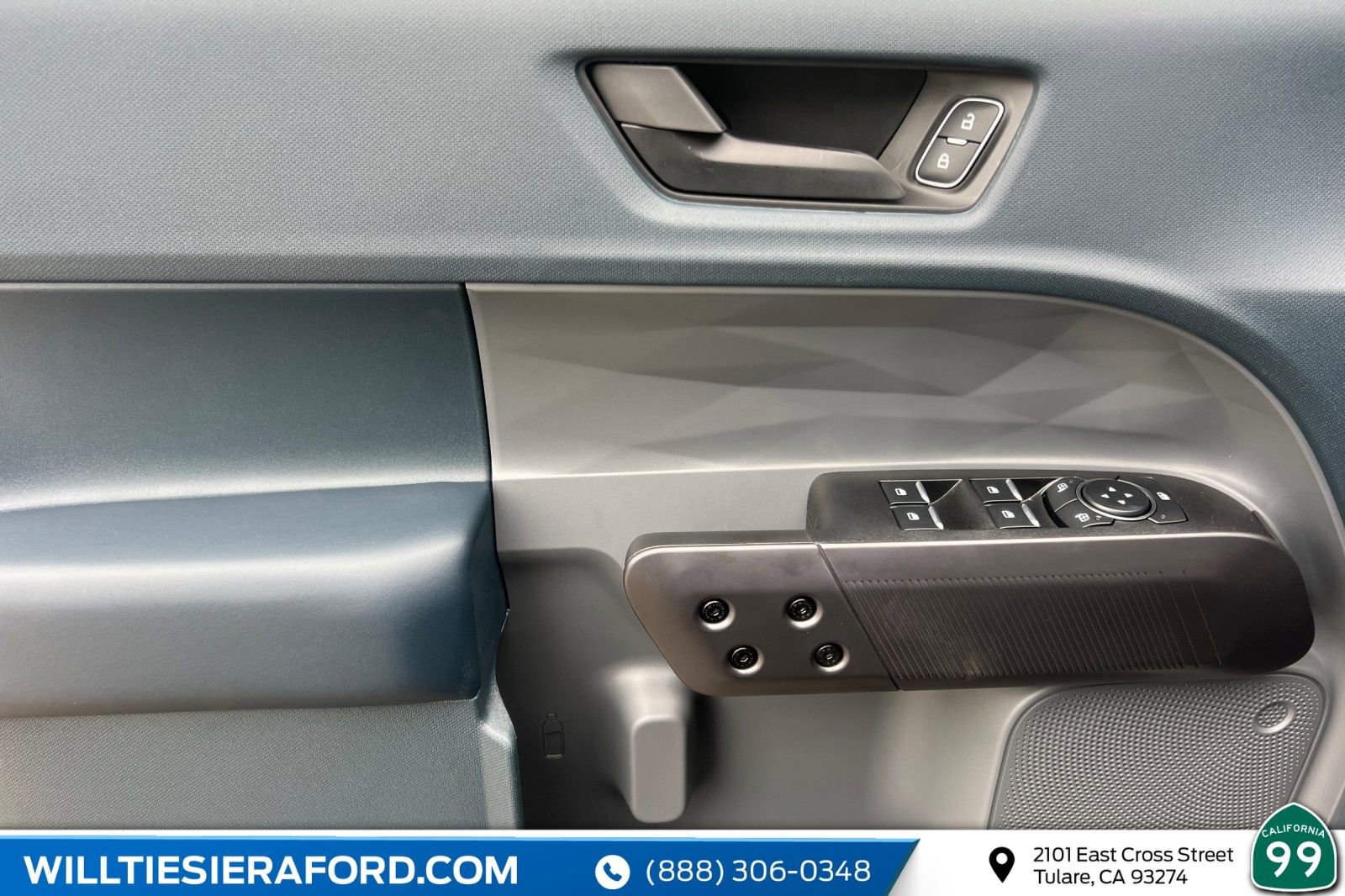 New 2025 Ford Maverick XLT w/ XLT Luxury Package image 12