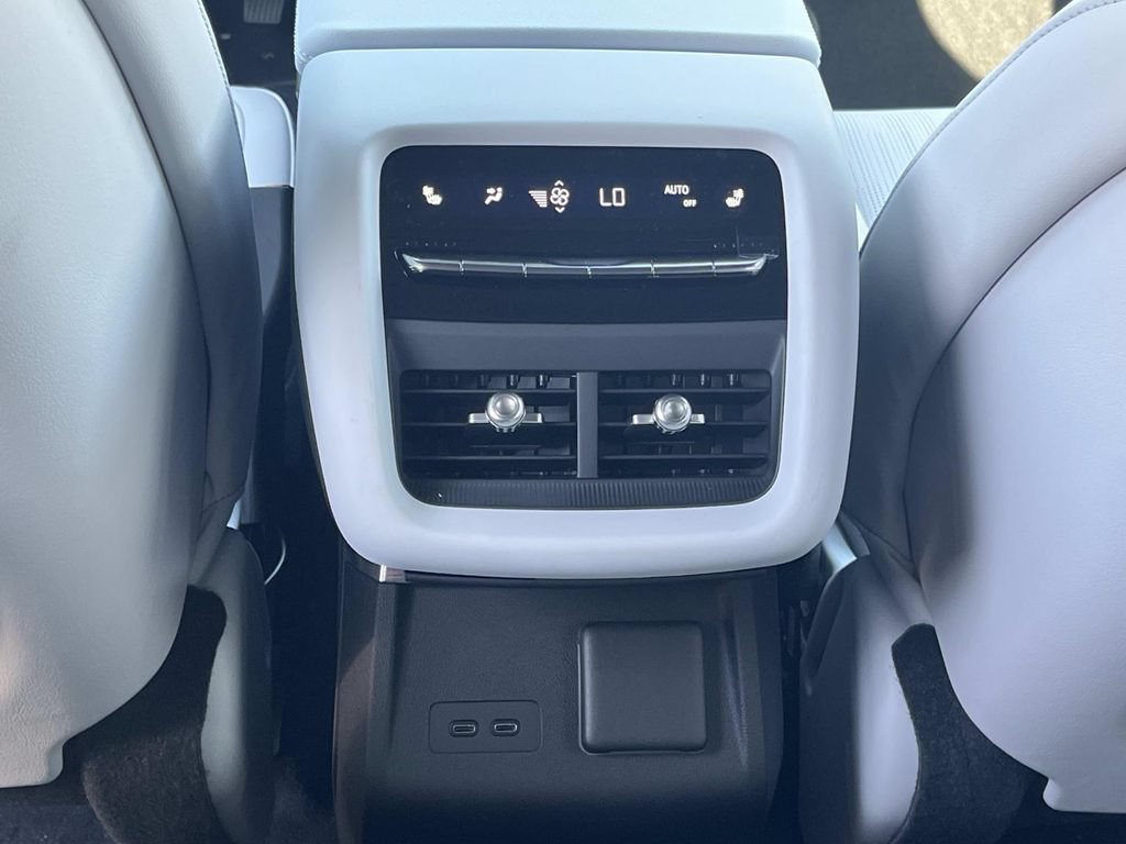 New 2026 Cadillac Lyriq Signature Sport RWD image 18