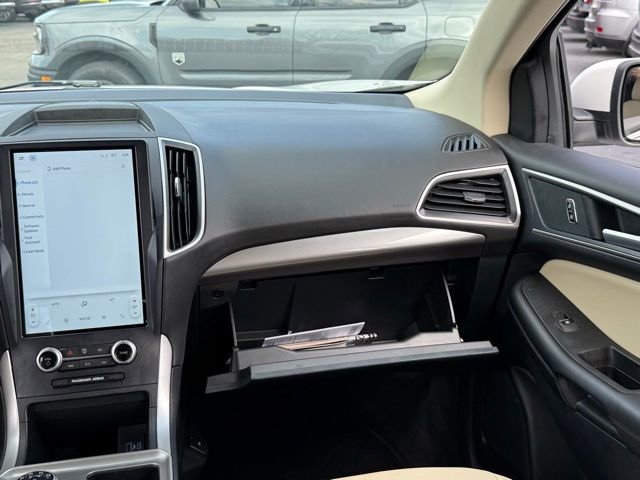Used 2023 Ford Edge SEL w/ Convenience Package image 30
