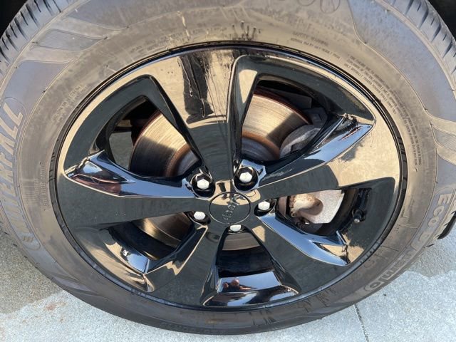 Certified 2019 Jeep Cherokee Latitude Plus image 8