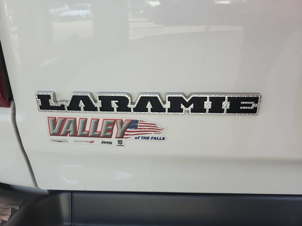Used 2023 RAM 1500 Laramie AWD/4WD image 14