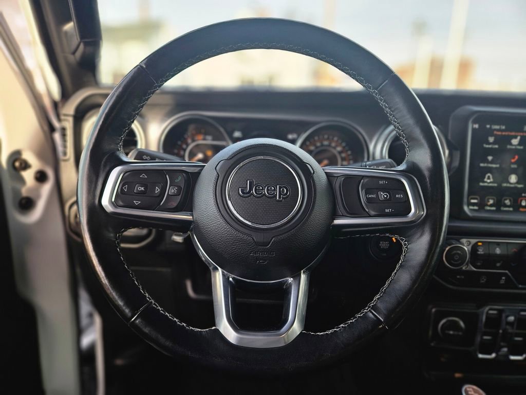 Used 2021 Jeep Wrangler Unlimited Sahara image 22