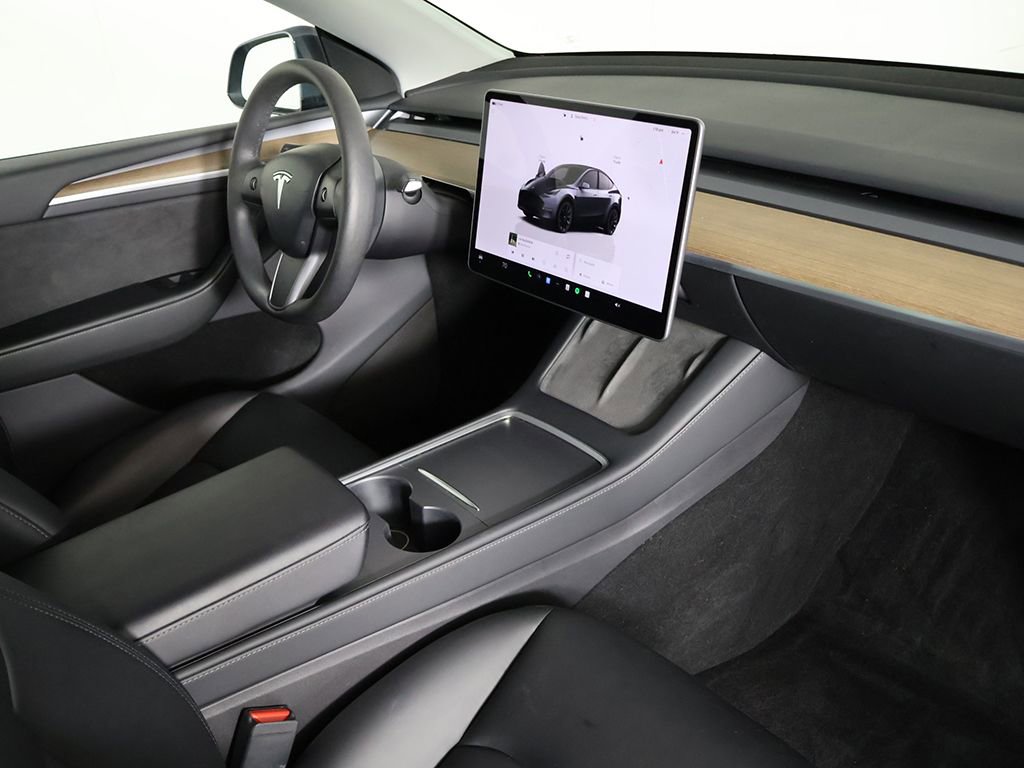 Used 2023 Tesla Model Y Long Range AWD/4WD image 28