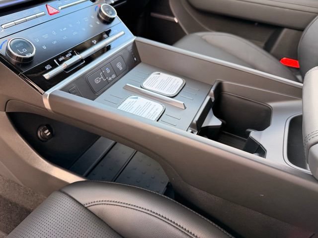 New 2026 Hyundai Santa Fe Calligraphy AWD/4WD image 16