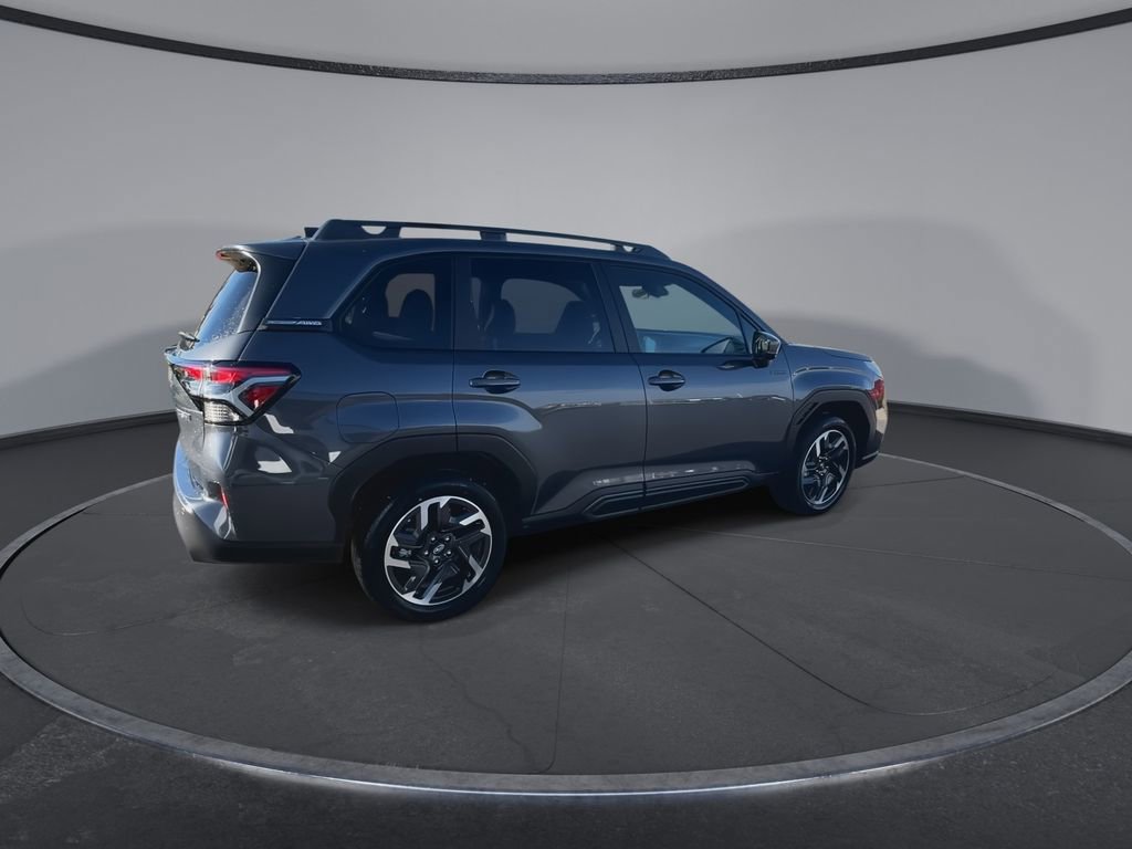 Certified 2025 Subaru Forester Limited image 9