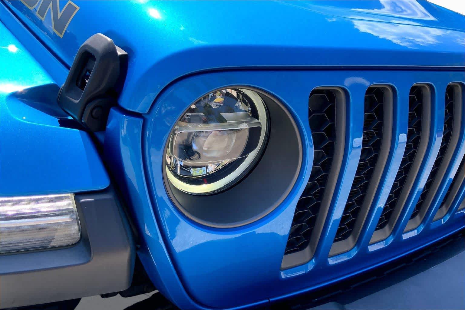 Used 2022 Jeep Wrangler Unlimited Rubicon 4xe AWD/4WD image 28