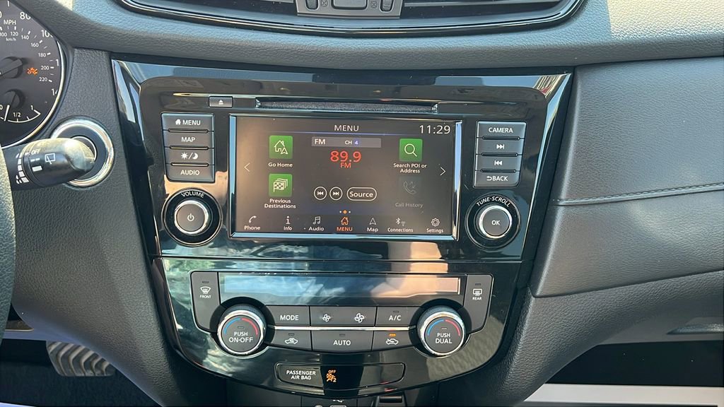 Used 2020 Nissan Rogue SV image 22