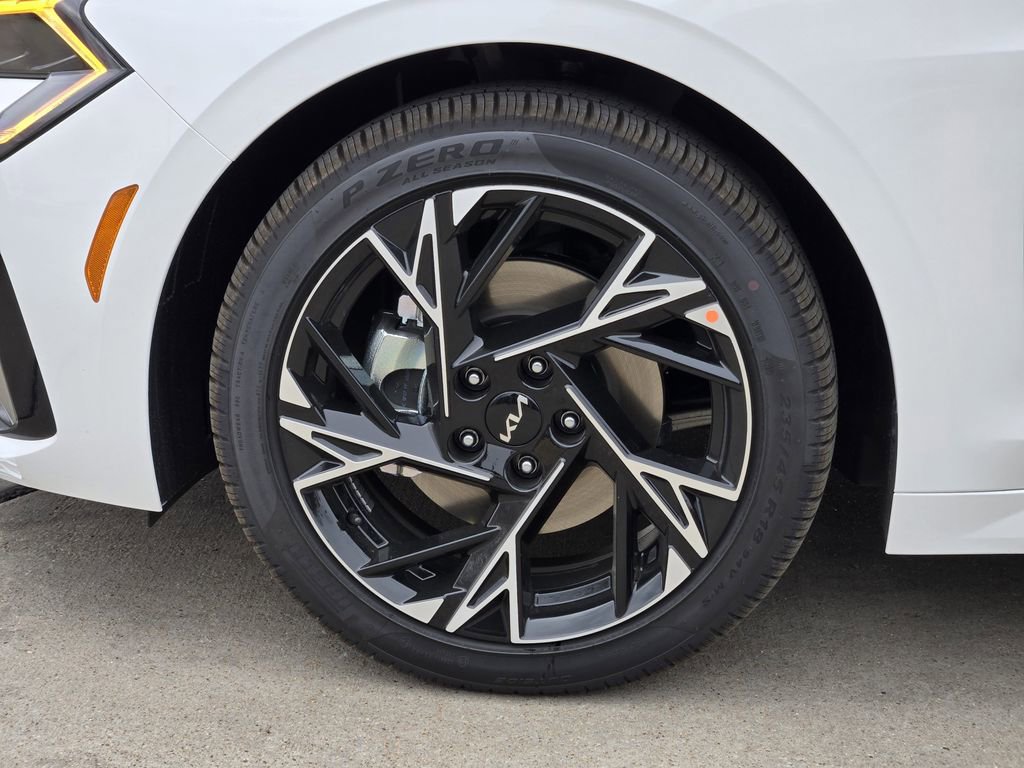 New 2026 Kia K5 GT-Line FWD image 8