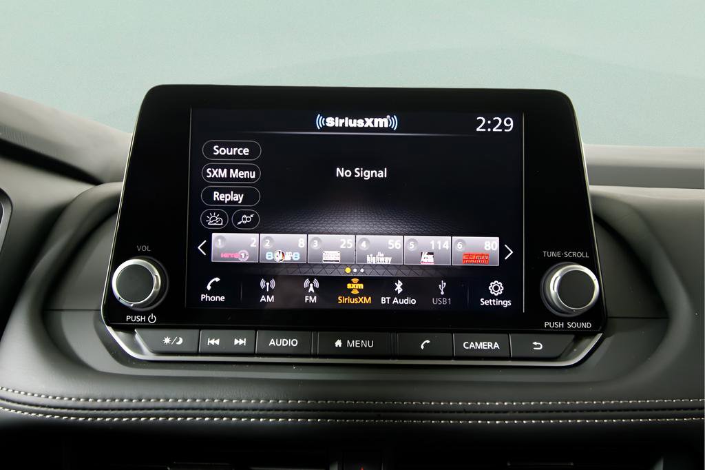 Used 2024 Nissan Rogue S image 23