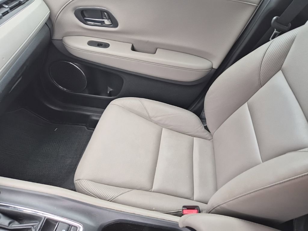 Used 2016 Honda HR-V EX-L image 6