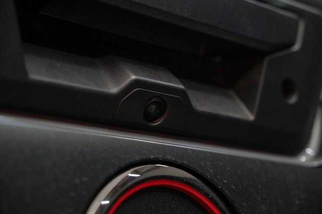 Used 2025 Nissan Frontier PRO-4X w/ Pro Convenience Package image 14