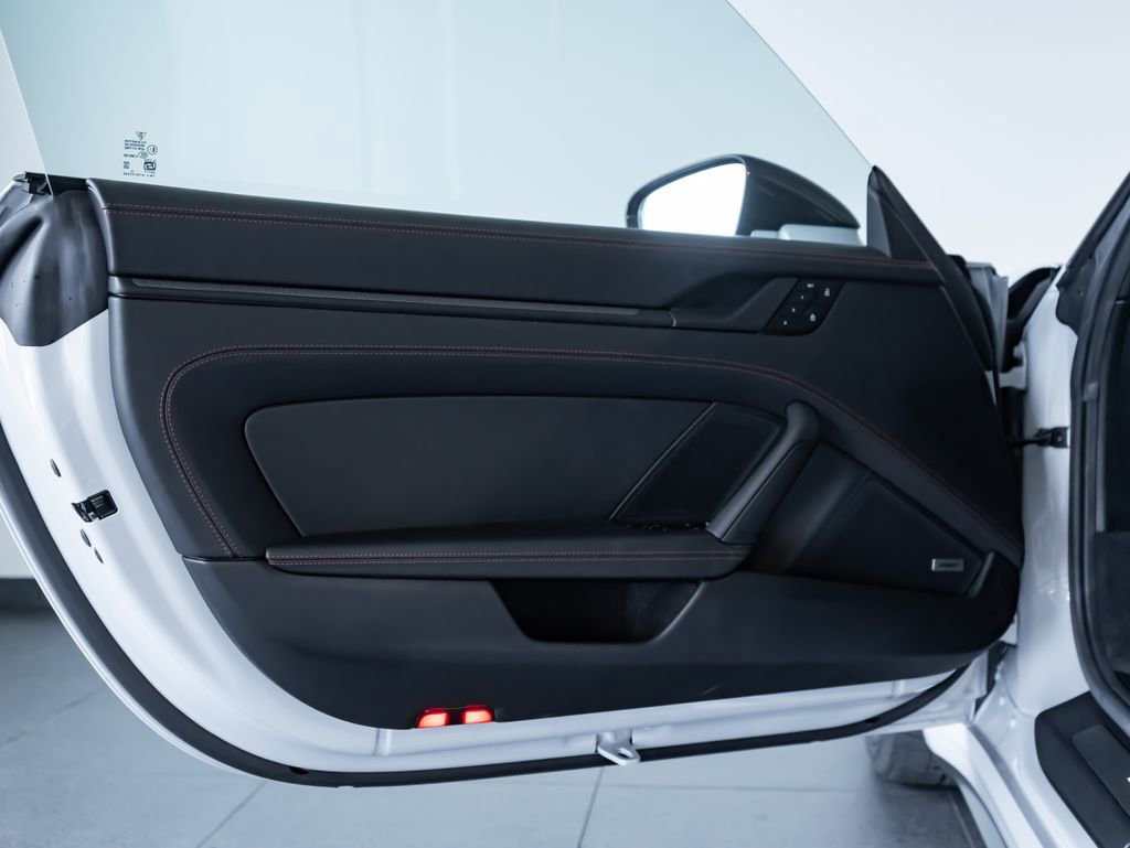 Certified 2026 Porsche 911 Targa 4 GTS image 12