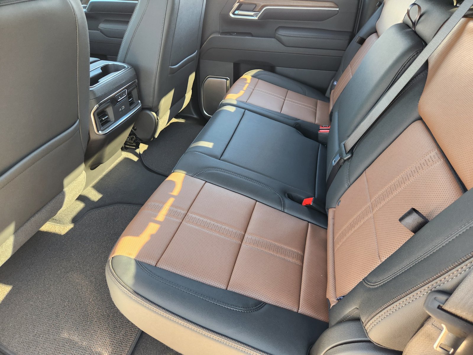 New 2026 Chevrolet Silverado 3500 High Country w/ Technology Package AWD/4WD image 24