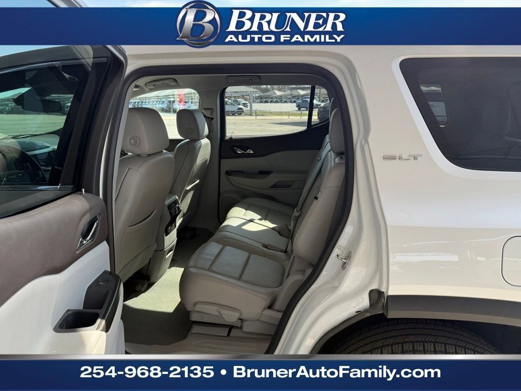 Used 2021 GMC Acadia SLT image 9