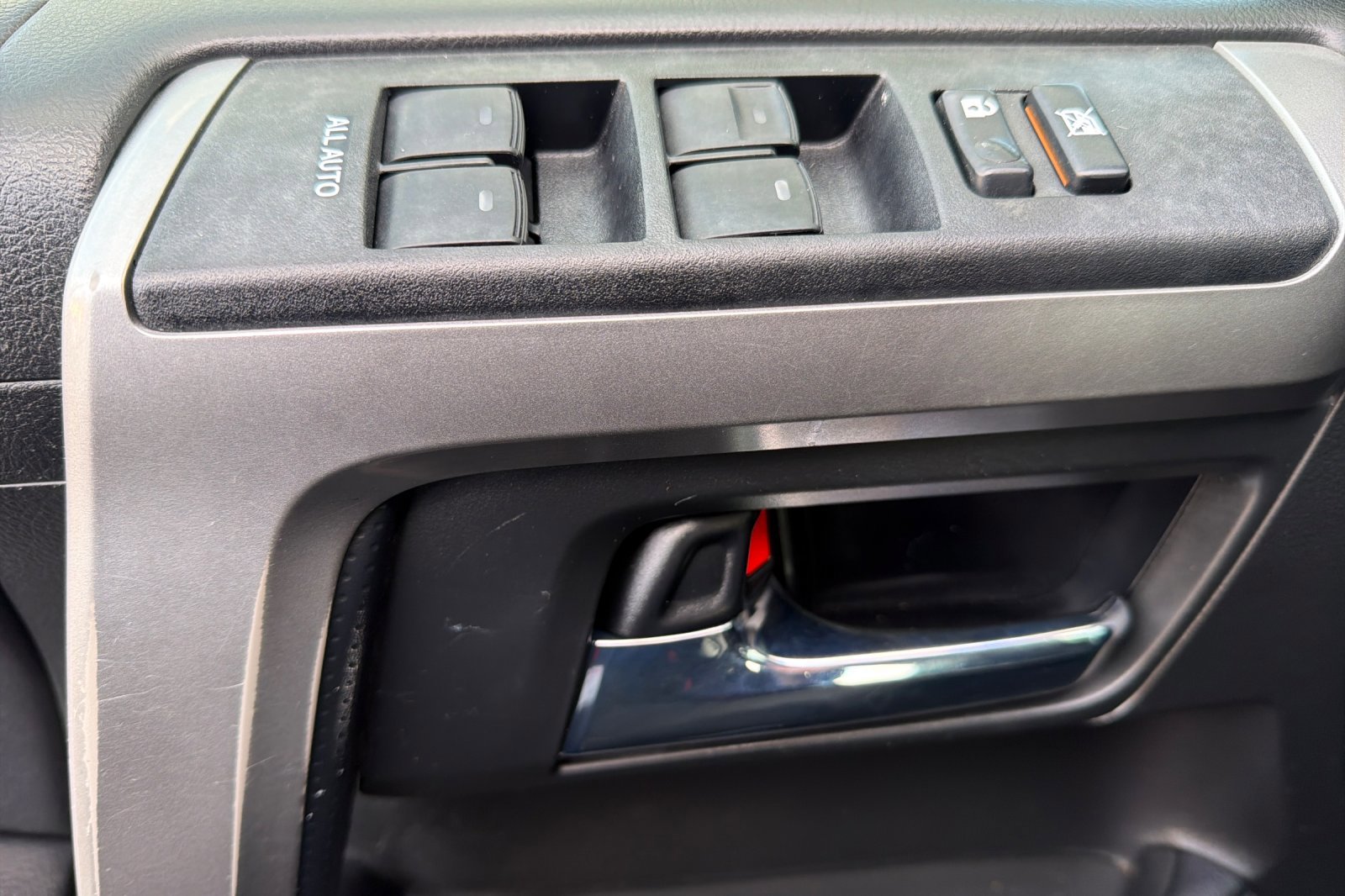 Certified 2018 Toyota 4Runner SR5 image 11